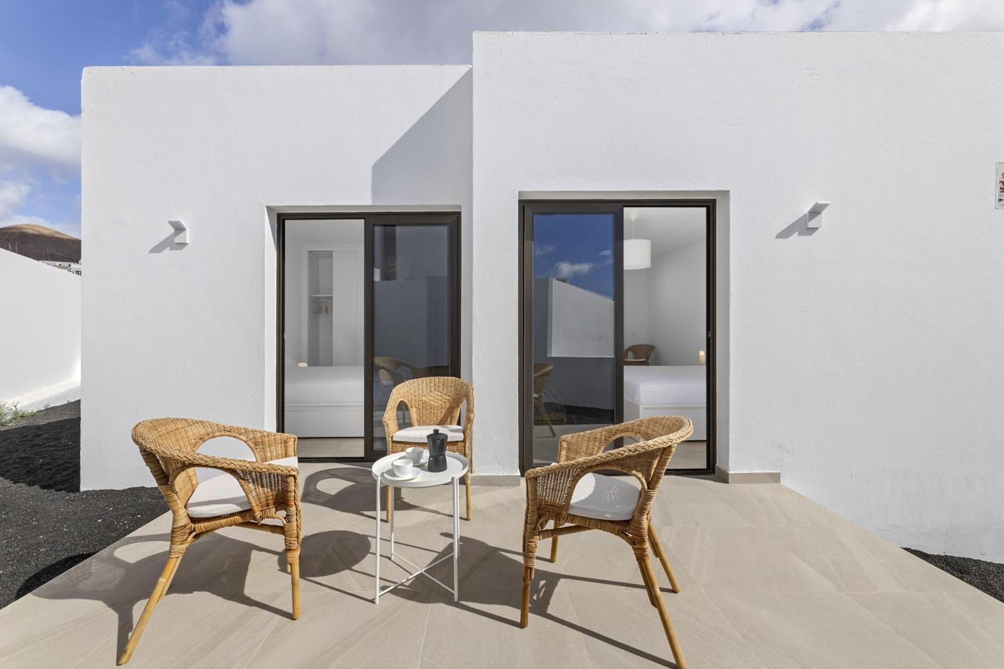Casahost Fontaine Bleue Villa Tias Exterior photo