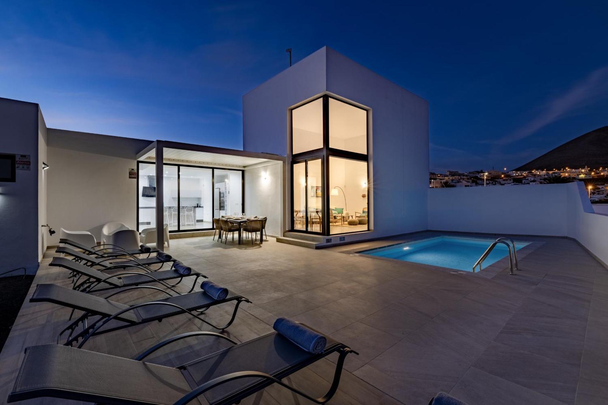 Casahost Fontaine Bleue Villa Tias Exterior photo